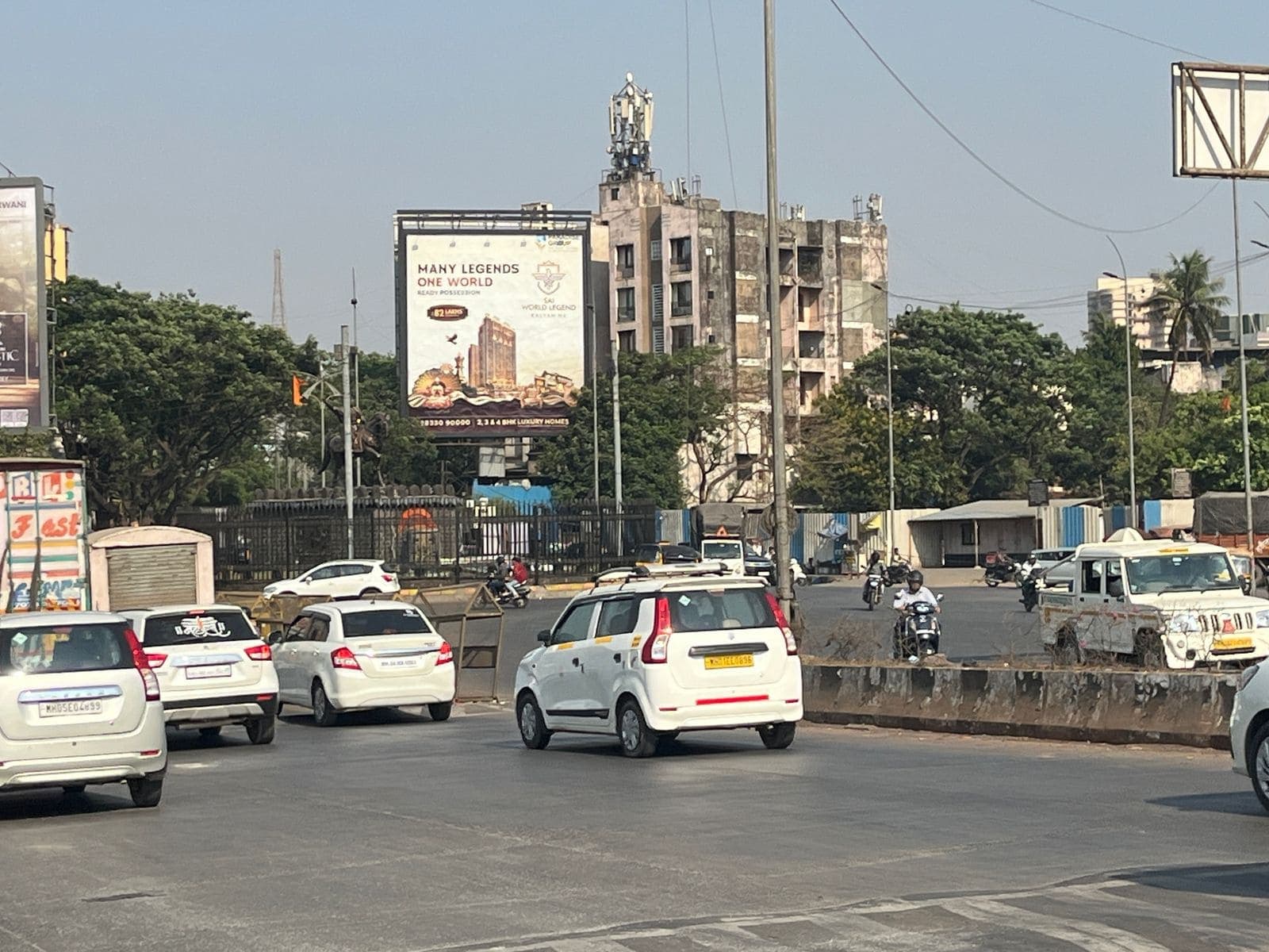Kalyan outdoor billboard hoarding location photo 4