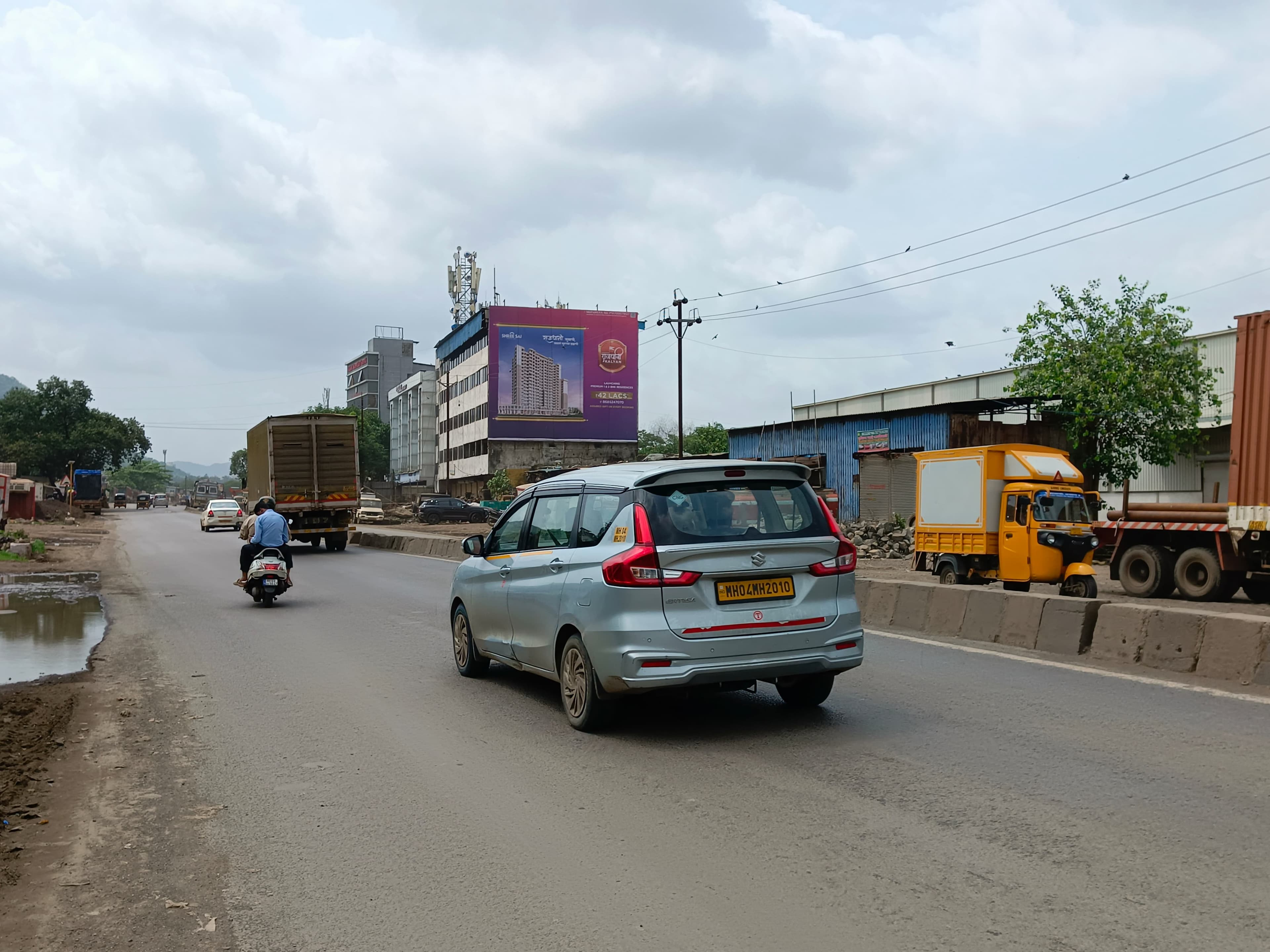 Taloja outdoor billboard hoarding location photo 1