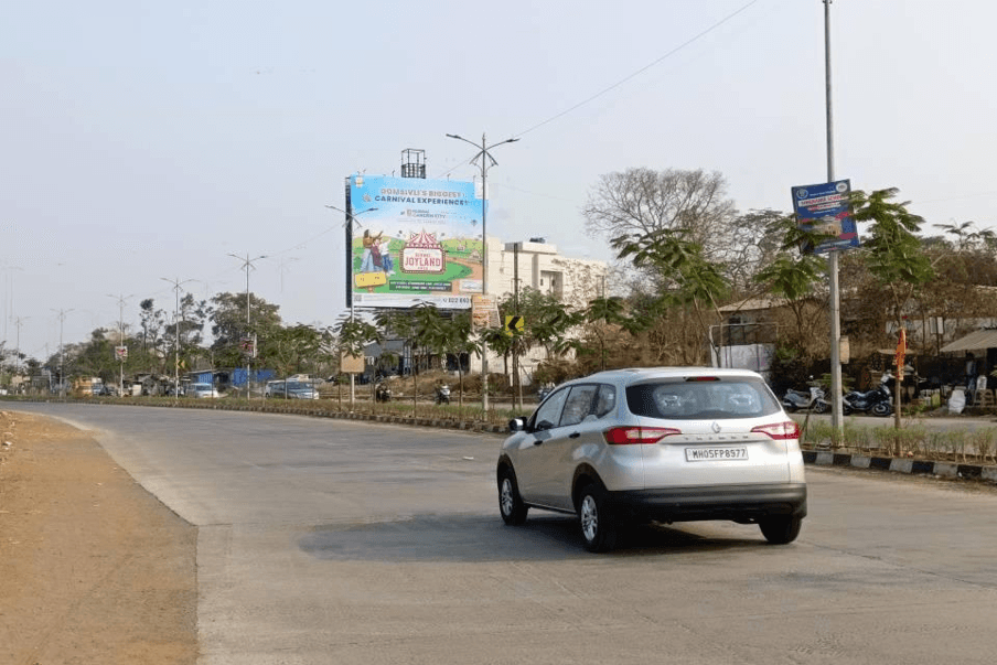 MediaWisse outdoor hoarding at Near Lodha Upper Thane Project Facing Mankoli: MediaWisse-operated board at Near Lodha Upper Thane Project in Dombivli, facing Mankoli (photo 2)