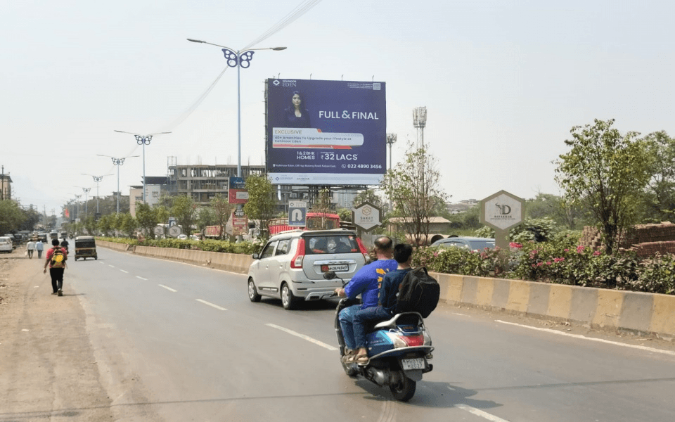 MediaWisse outdoor hoarding at Opposite Saket Next World Facing Chakki Naka: MediaWisse-operated board at Opposite Saket Next World in Kalyan, facing Chakki Naka (photo 1)