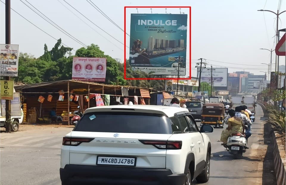 MediaWisse outdoor hoarding at Lodha Palava / Riverwood Park Facing Vashi: MediaWisse-operated board at Lodha Palava / Riverwood Park in Kalyan-Shil Road, facing Vashi (photo 1)