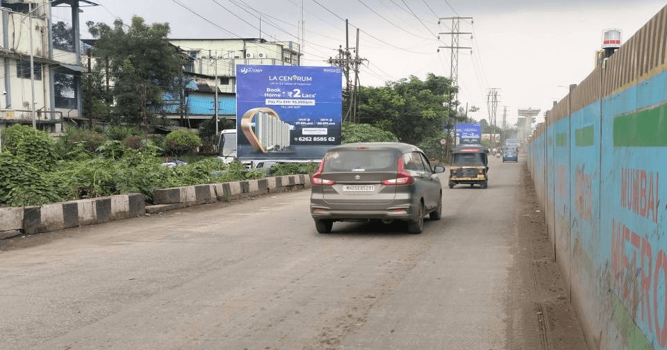 MediaWisse outdoor hoarding at Opposite Classik Hotel Facing Vashi Towards Kalyan: MediaWisse-operated board at Opposite Classik Hotel in Kalyan-Shil Road, facing Vashi Towards Kalyan (photo 2)